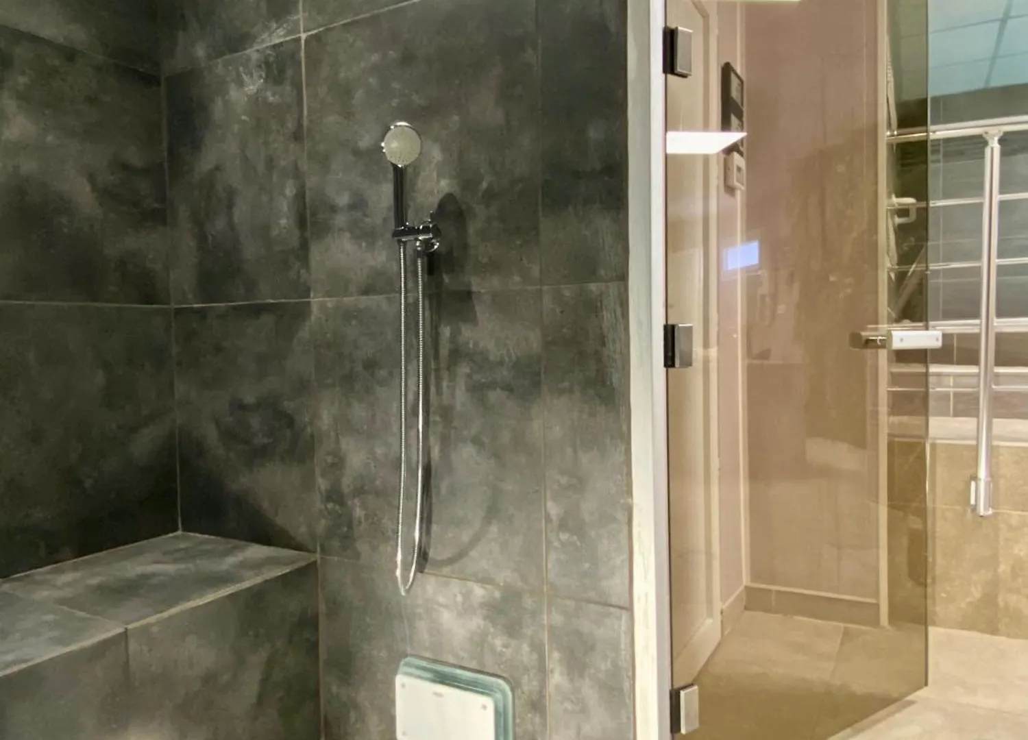 Appart Wellness Spa 'Isabelle' La Mure  Apartment La Mure (Isere)